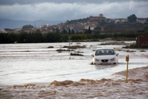 Car trapped by floods